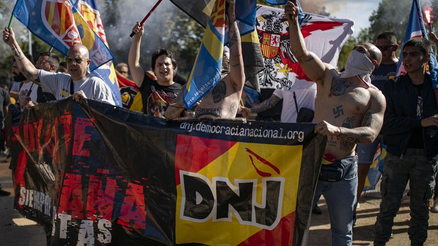 El líder neonazi que atacó una mezquita de Barcelona ultima un pacto con la Fiscalía para no entrar en prisión