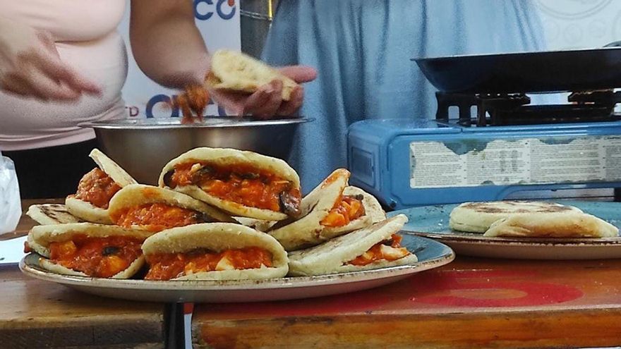 Plato de quesillo de Venezuela.