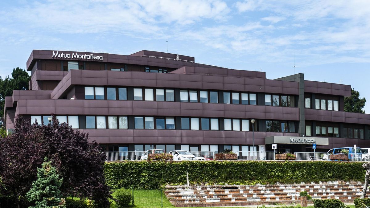 Podemos denuncia "oscurantismo" en el convenio de Salud con Mutua Montañesa y lo lleva a Transparencia