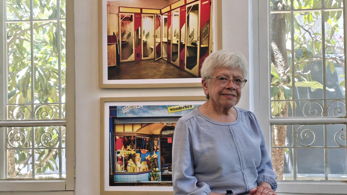 La fotógrafa mexicana Yolanda Andrade en la Fundación NOFA de Amán.