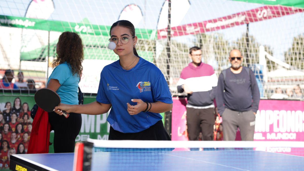 La Federación Canaria de Tenis de Mesa, presente en el Tour Universo Mujer