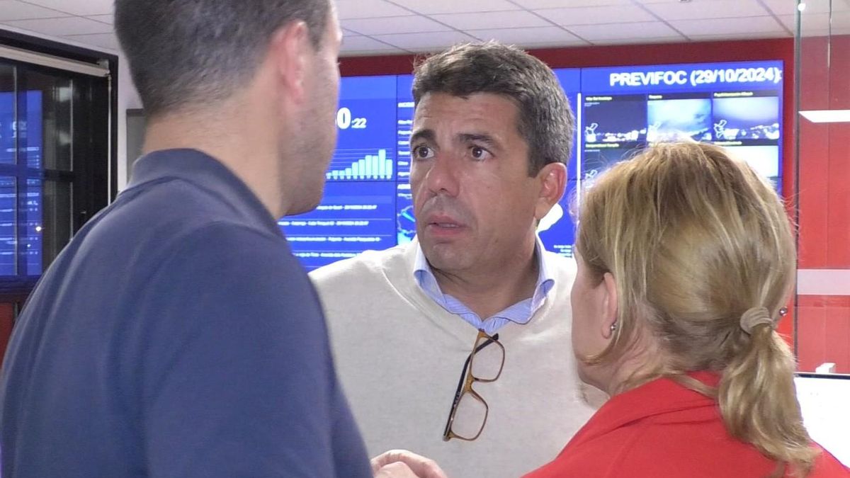 El que revelen les telefonades de Mazón en la DANA: una hora sense contactar amb ningú del Cecopi i només un alcalde