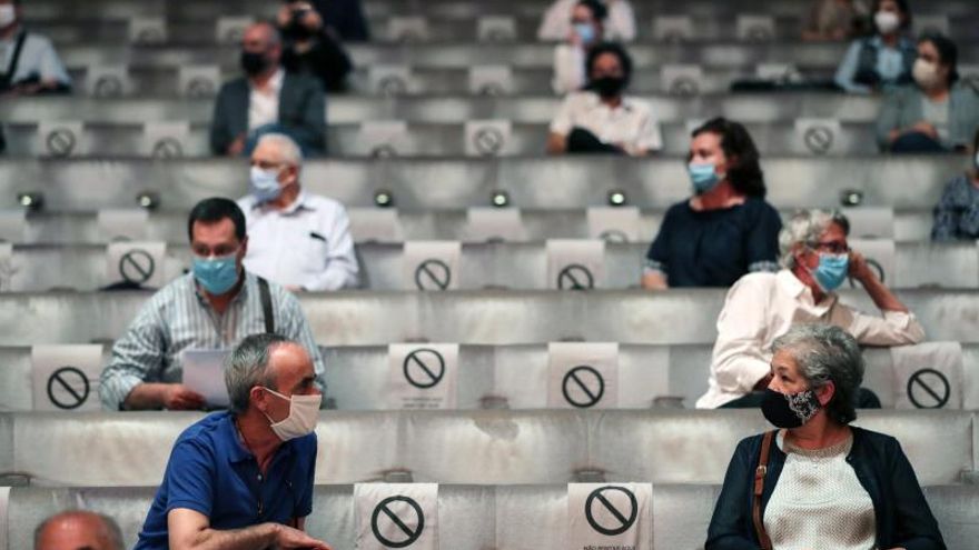 El golpe de la covid al desempleo en Portugal: dudas oficiales y estimaciones