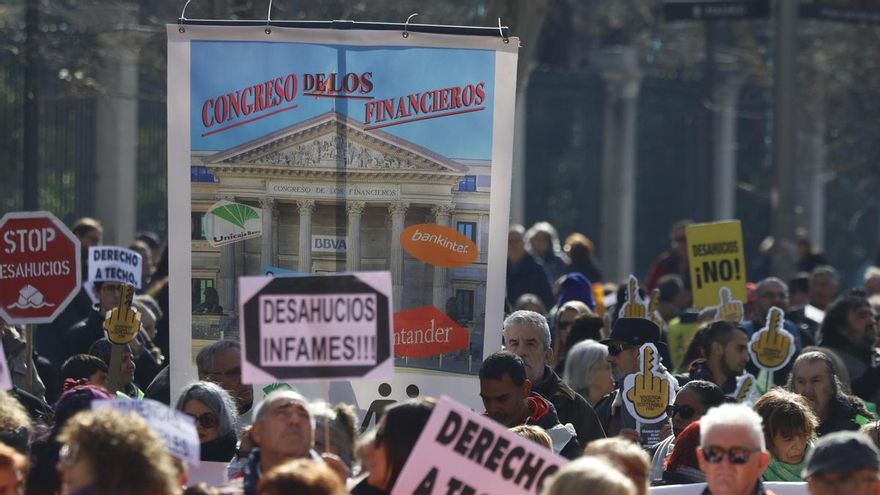 Marcha convocada por Hábitat24en febrero en Madrid para reclamar una vivienda digna y sostenible.