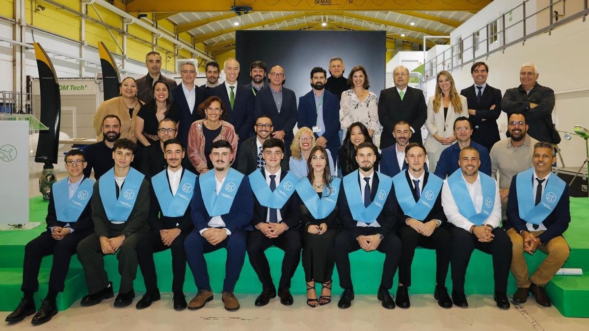 Binter celebra la graduación  de la primera promoción de mantenimiento aeromécanico en aviones de turbina