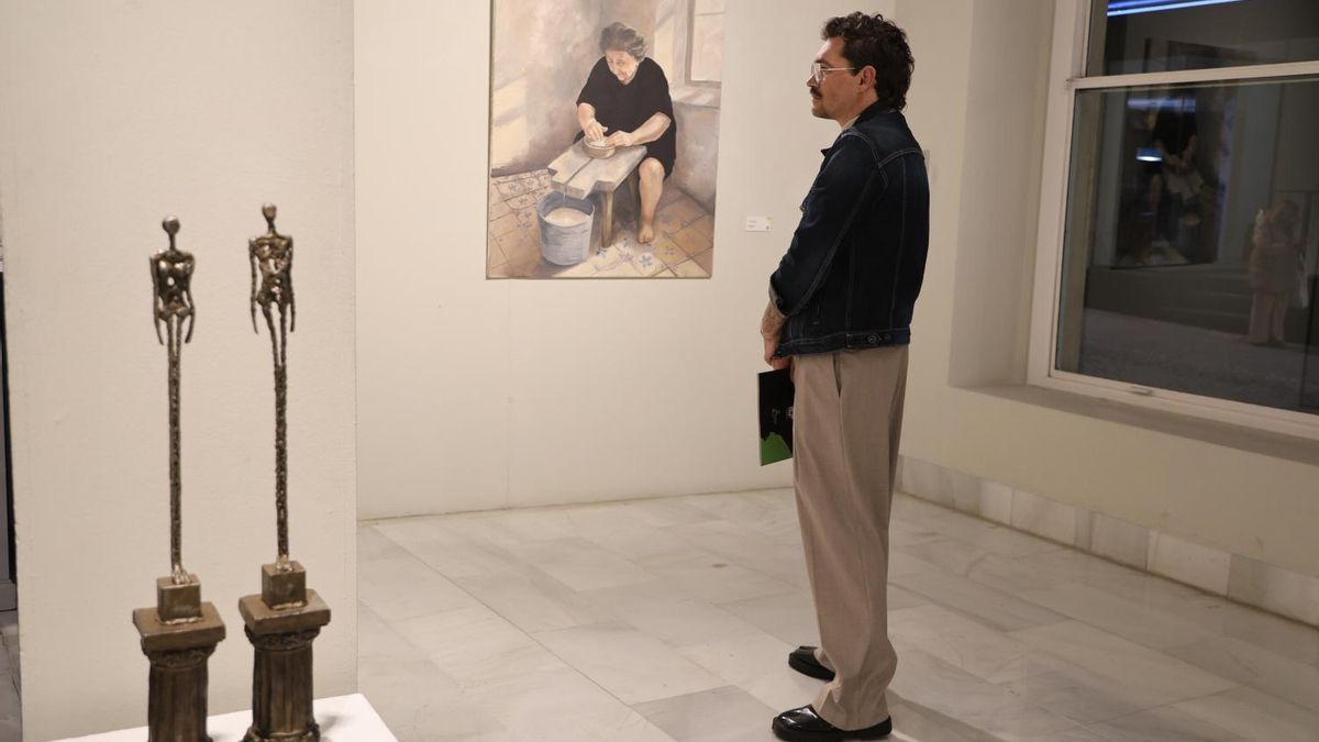 27 artistas del Casco Antiguo exponen en "la mejor sala de Badajoz"