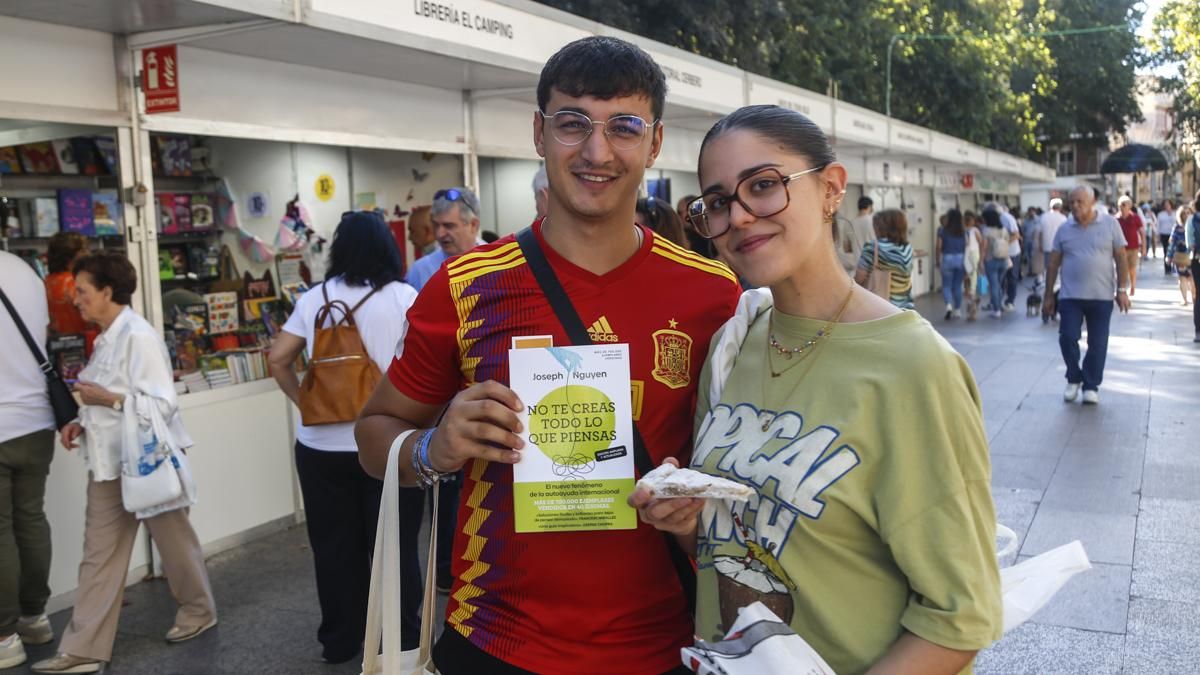 Pastel cordobés para celebrar San Rafael e incentivar las compras en la Feria del Libro