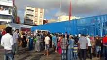 La policía de la frontera Marruecos - España impide el paso a cientos de refugiados sirios