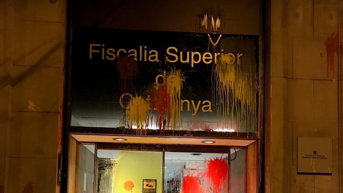 Los fiscales superiores condenan el ataque a la sede de la Fiscalía Superior de Cataluña