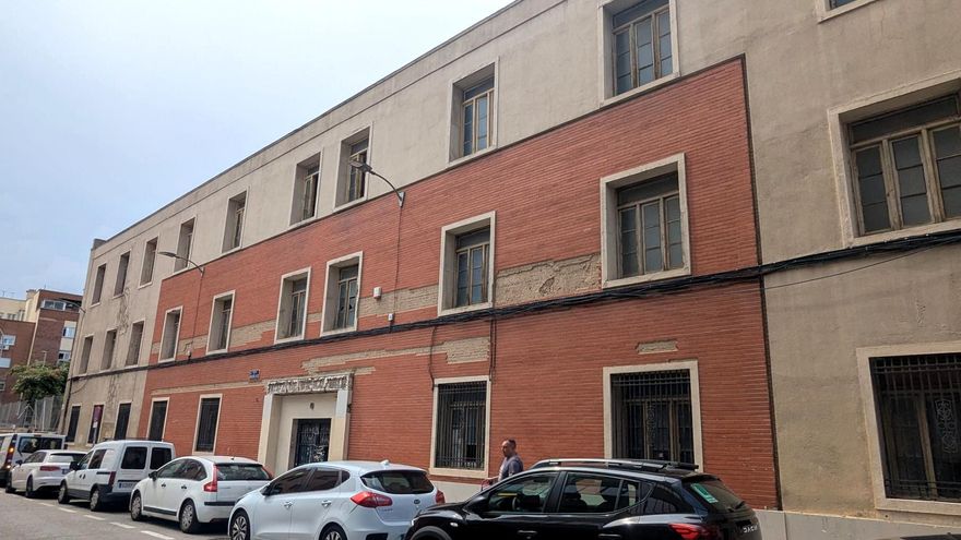 En el Palacio de la Novela ahora yacen ratas: futuro de piqueta para el Magerit en el distrito madrileño de los artistas