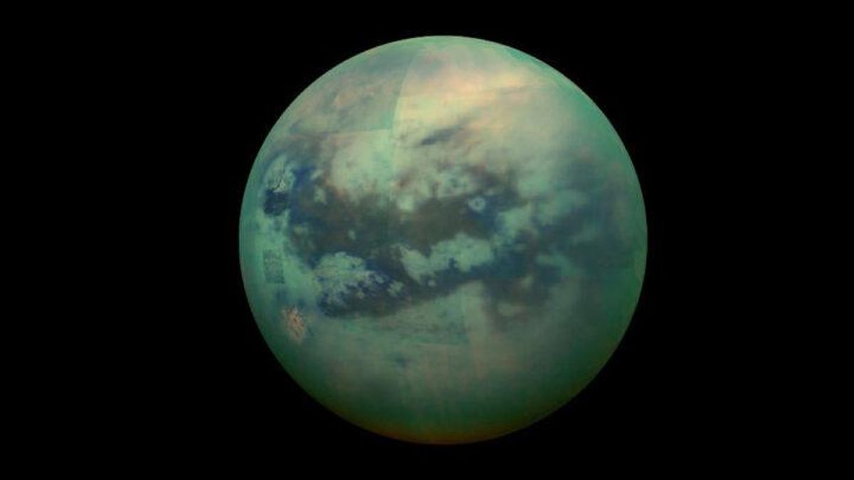La mayor luna de Saturno gana fuerza como futura gasolinera espacial para explorar el espacio profundo