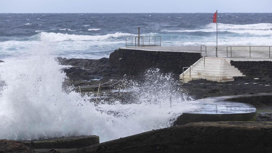 Costa de Punta del Hidalgo en La Laguna (Tenerife), y Bajamar. EFE/Miguel Barreto