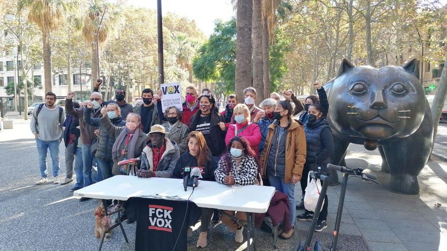 El jefe de Vox en Catalunya pide seis años de cárcel a siete vecinos del Raval por una protesta
