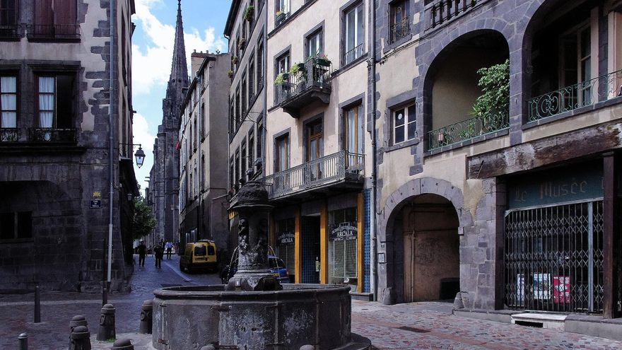 Un viaje al país de los arvernos: los últimos galos de Clermont Ferrand y los volcanes de Chaîne des Puys