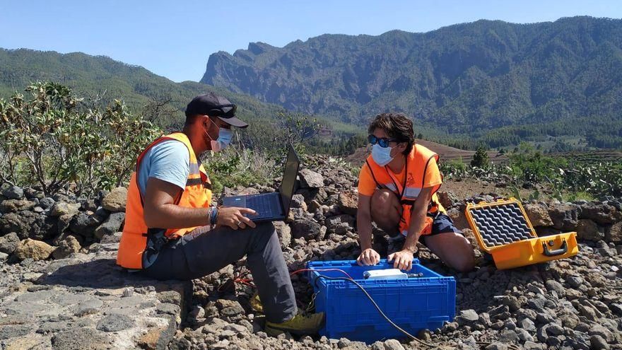 La actividad sísmica de La Palma se desplaza al oeste y la deformación superficial alcanza 1,5 centímetros