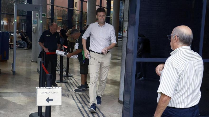Un exedil del PP cuestiona ante la jueza que investiga el escándalo de las VPO de Alicante la versión oficial del alcalde