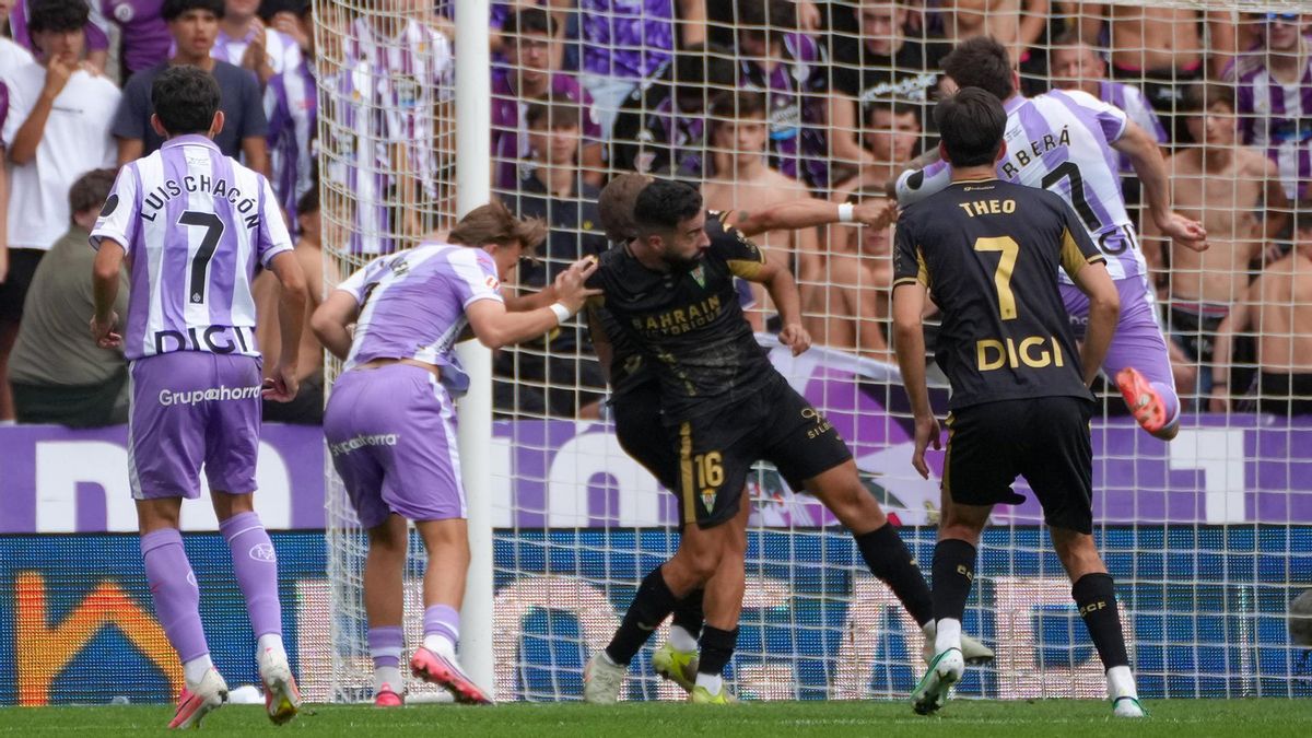 El Real Valladolid-Córdoba CF, en imágenes
