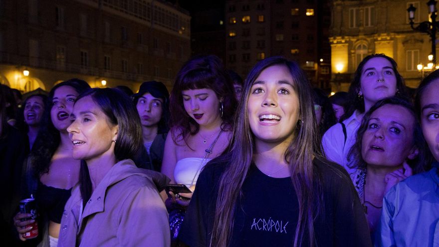 Un público emocionado durante el concierto de Fillas de Cassandra