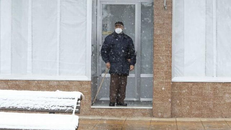Temporal de nieve en la comarca del Bierzo. / César Sánchez