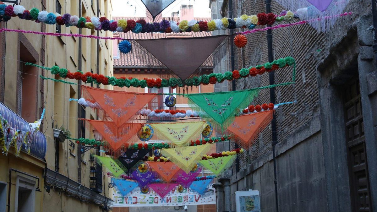 Lavapiés celebra las Fiestas de San Lorenzo 2025 con indie y zarzuela: fechas, horarios y programa completo