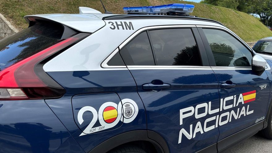 Archivo - Coche de Policía