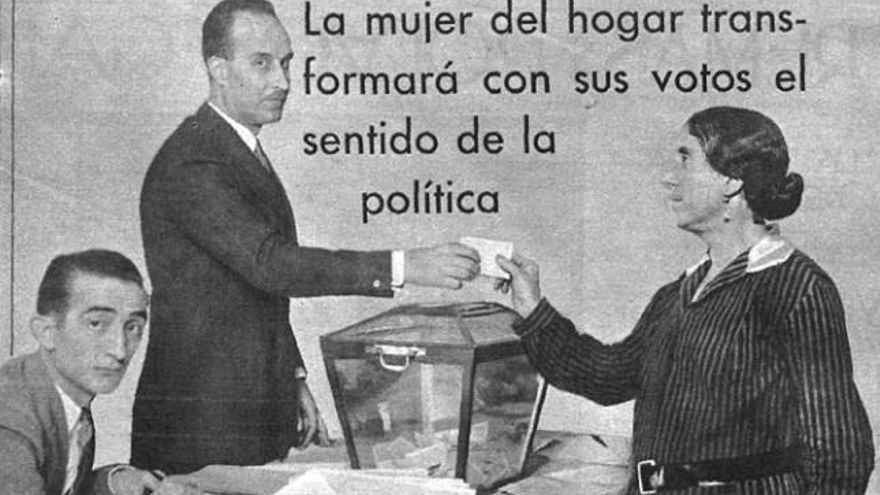 Una imagen recoge el voto de la mujer en la prensa de los años 30 del siglo XX en España