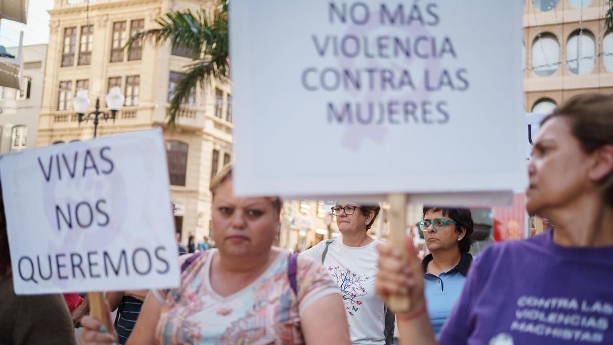 Imagen de archivo de una concentración contra la violencia machista