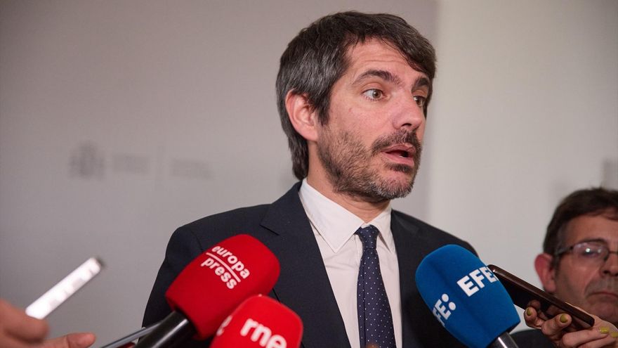 EuropaPress 6706209 ministro cultura ernest urtasun comparece medios reunion sector audiovisual