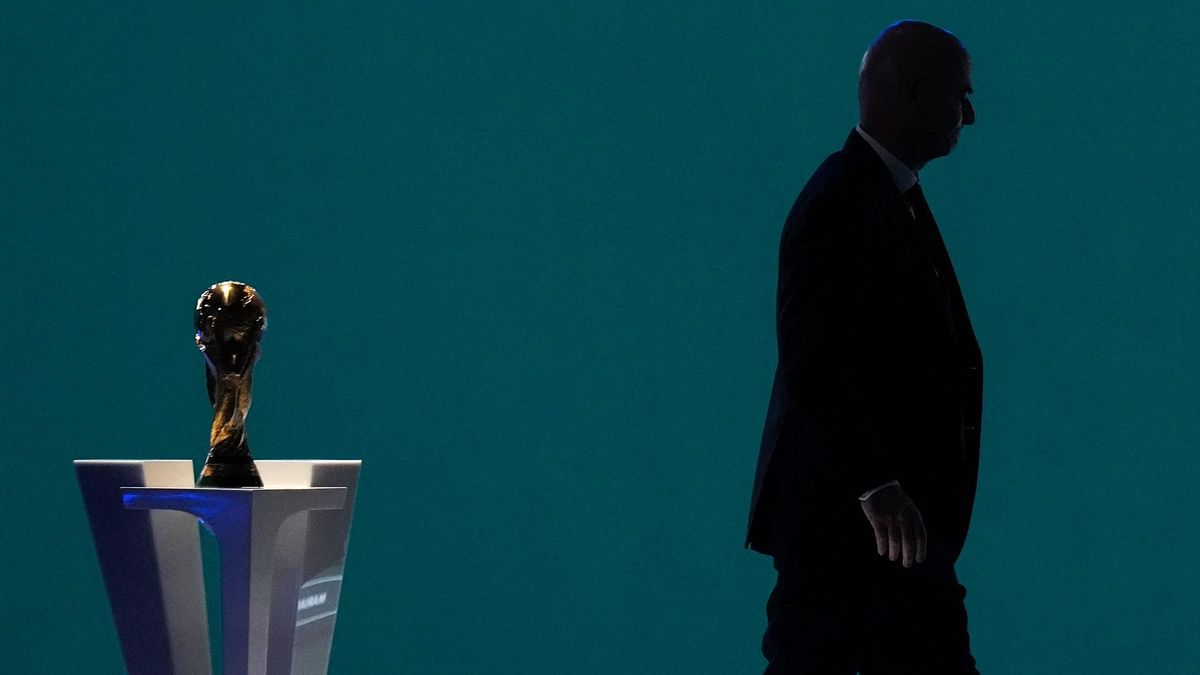 El futuro de Infantino en la FIFA, en peligro: Gales se convierte en la primera federación en retirarle su apoyo para la reelección