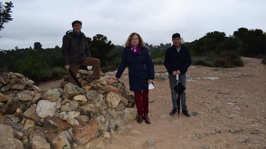 Diego Escrivà, Irene Ferré y José Valenzuela en la Torreta del Pirata.