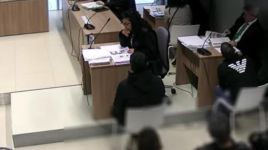 La hermana de la acusada dice que su familiar estaba en Murillo, pero la geolocalización del móvil la sitúa en Viniegra