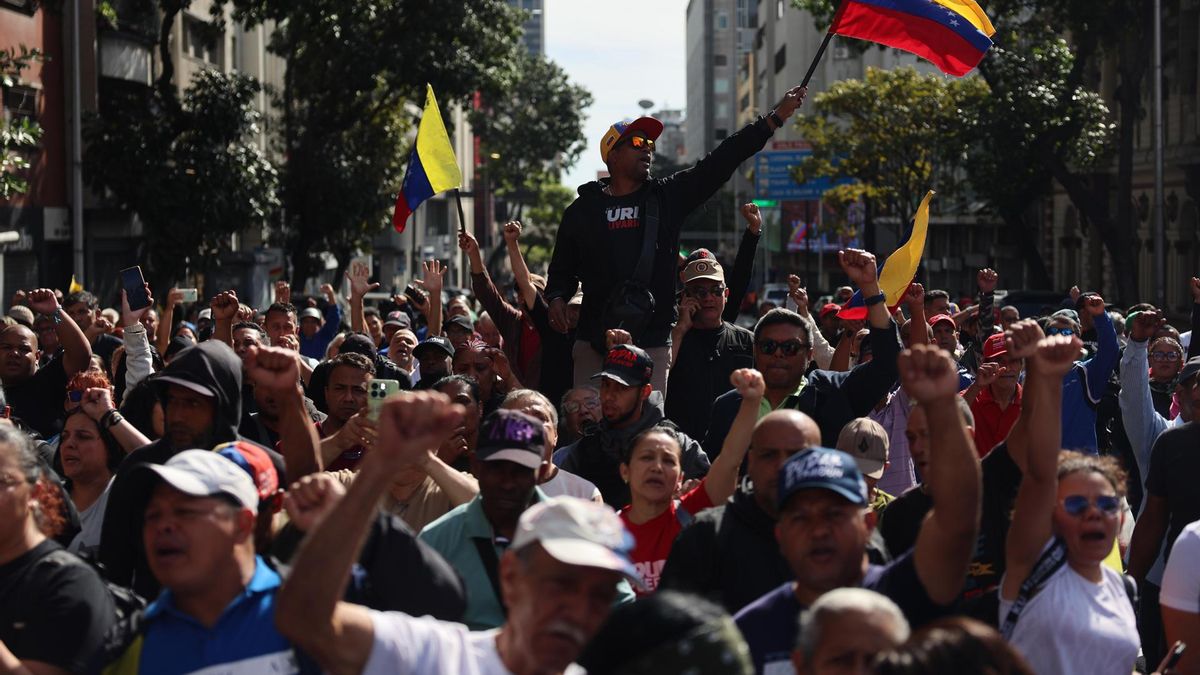 El pueblo venezolano pide por Nicolás Maduro.