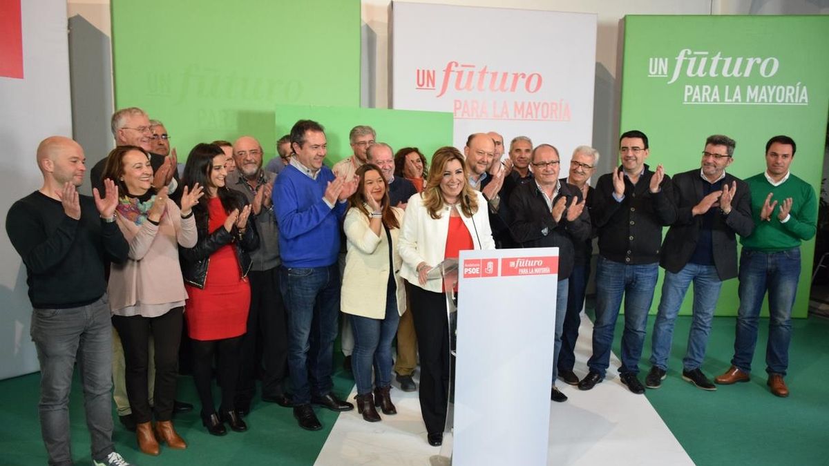 PSOE-A ganaría las autonómicas con ocho puntos sobre el PP-A y Podemos y C's mejorarían resultados, según El Correo