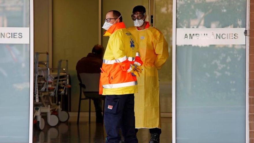La paciente cero de Igualada niega que asistiera a la comida que infectó sanitarios