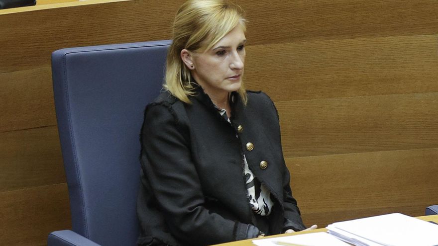 La exconsellera valenciana de Interior dice que no se esperó a nadie para enviar la alerta