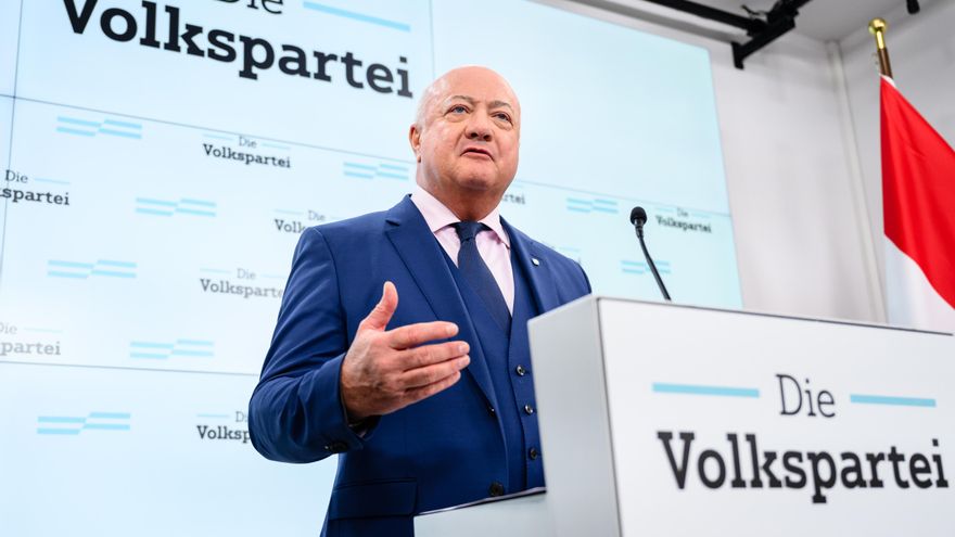 Austria tendrá un Gobierno tripartito que deja fuera a la ultraderecha