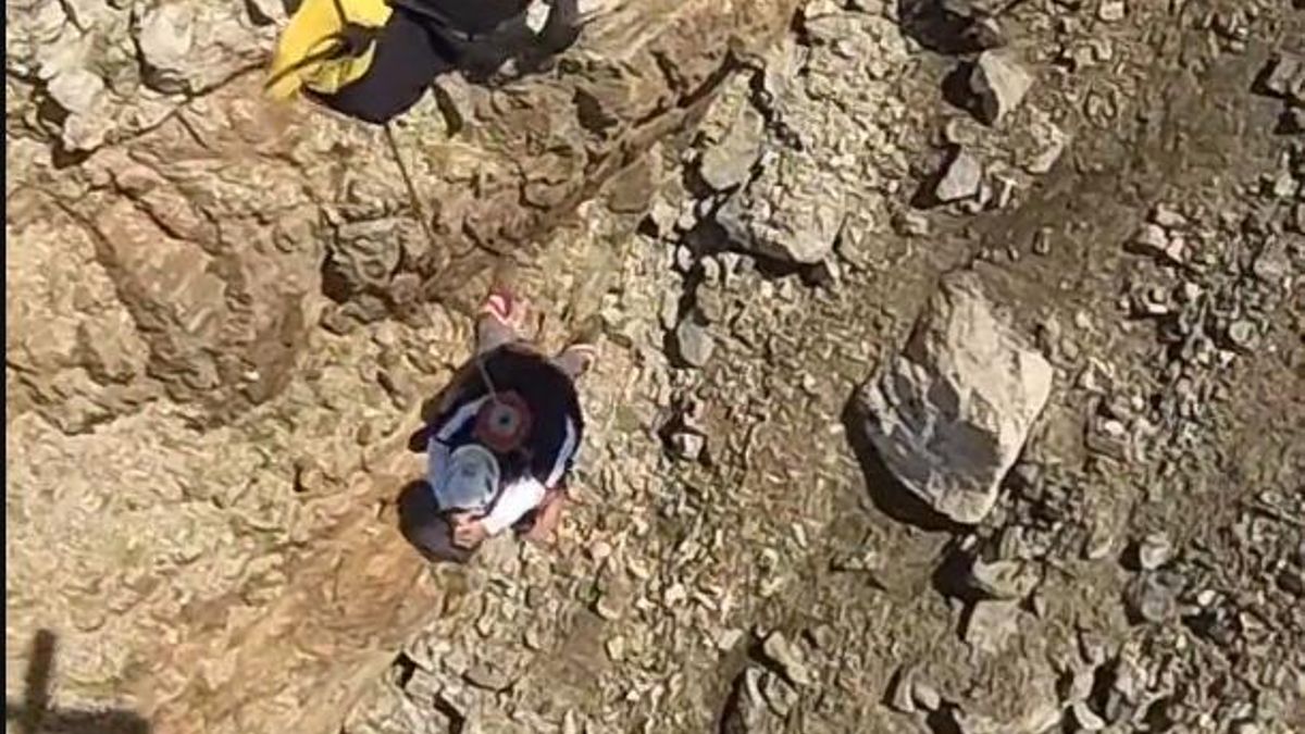 Más de veinte rescates en una semana en el Pirineo aragonés: del miedo a las vacas a un campamento evacuado por la lluvia
