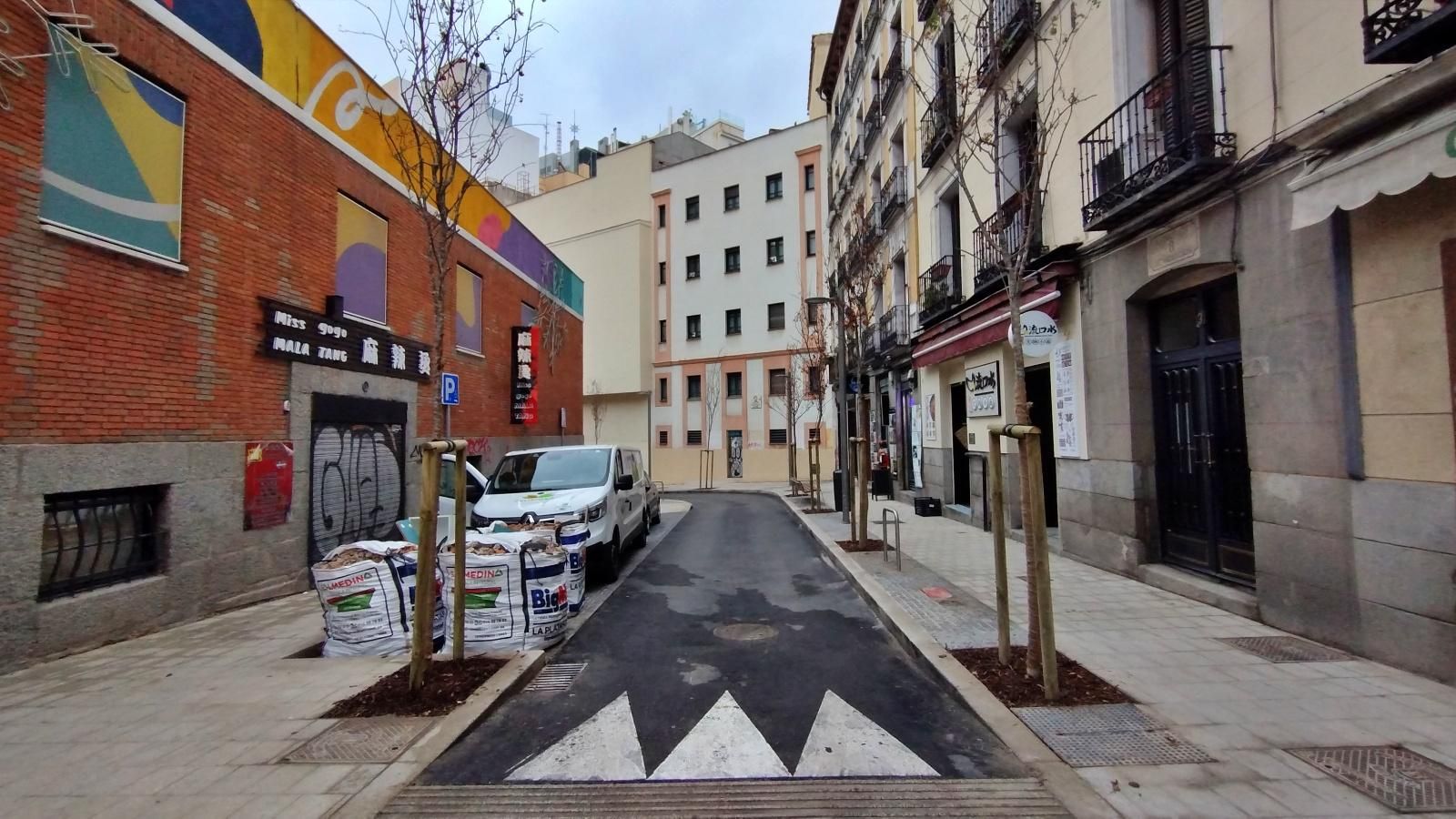 Las imágenes de la transformación peatonal en torno al mercado de Mostenses