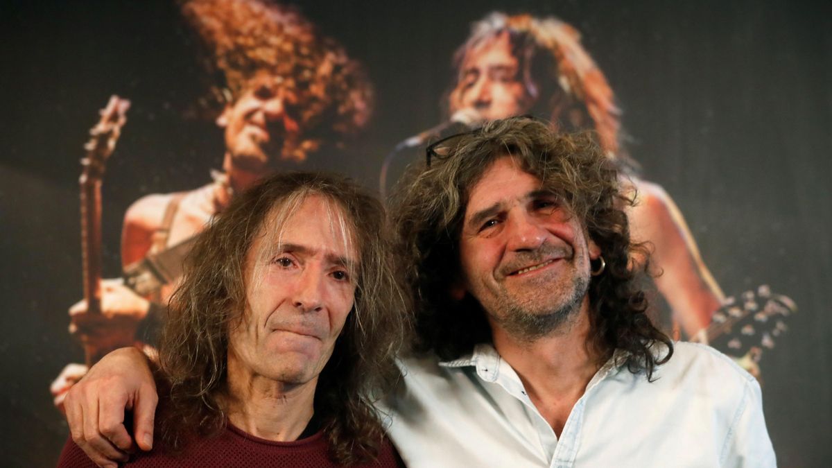 Iñaki ‘Uoho’ Antón, exguitarrista de Extremoduro, ingresado por una operación el día de la muerte de Robe