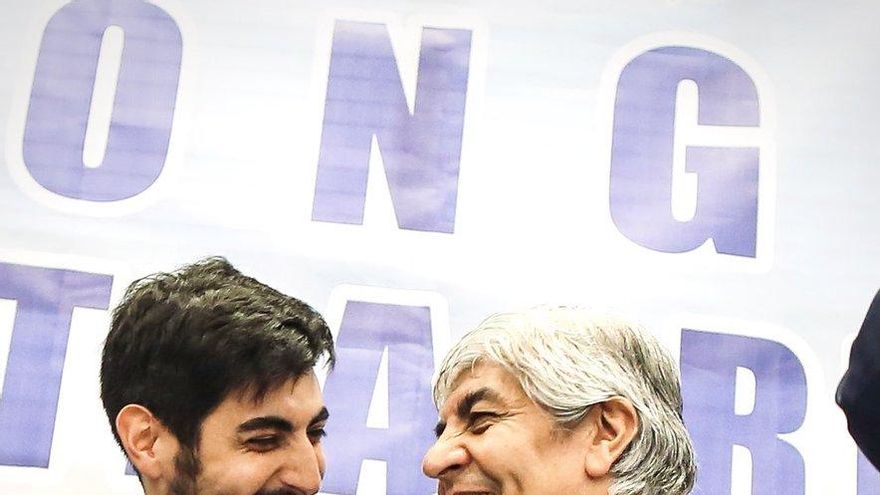 Paritarias: los Moyano piden aumentos por encima del 45% y alejan la discusión de la pauta oficial