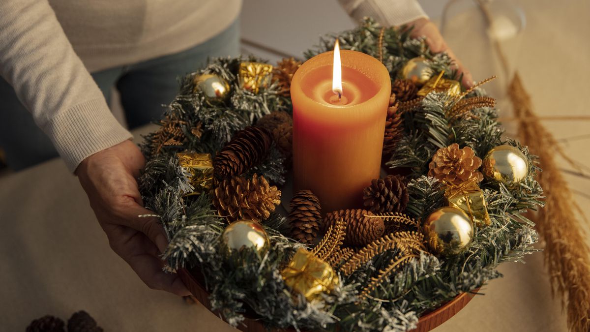 Cómo hacer una Corona de Adviento, paso a paso y con elementos naturales