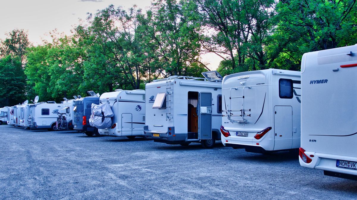 Áreas específicas para campers y autocaravanas.