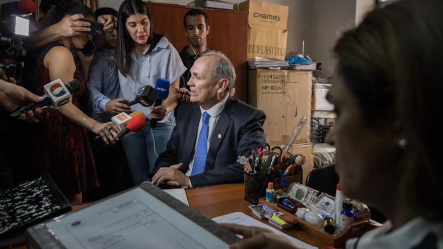 Exintendente de Asunción declara ante la fiscalía por caso de posible caja paralela de cobros