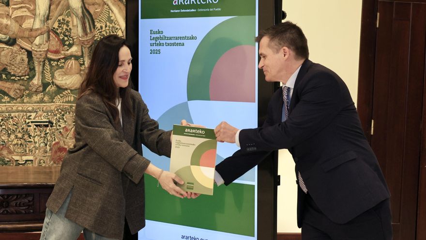 El Ararteko señala a Lanbide por haber eliminado la "cuota social" para devolver los indebidos en las prestaciones