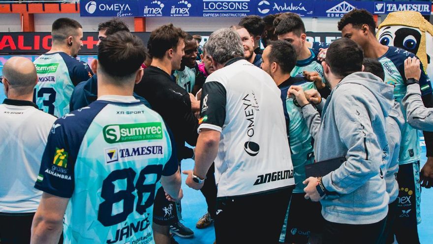 El Ángel Ximénez se prueba con seis duelos de nivel antes de su decimotercer año en ASOBAL