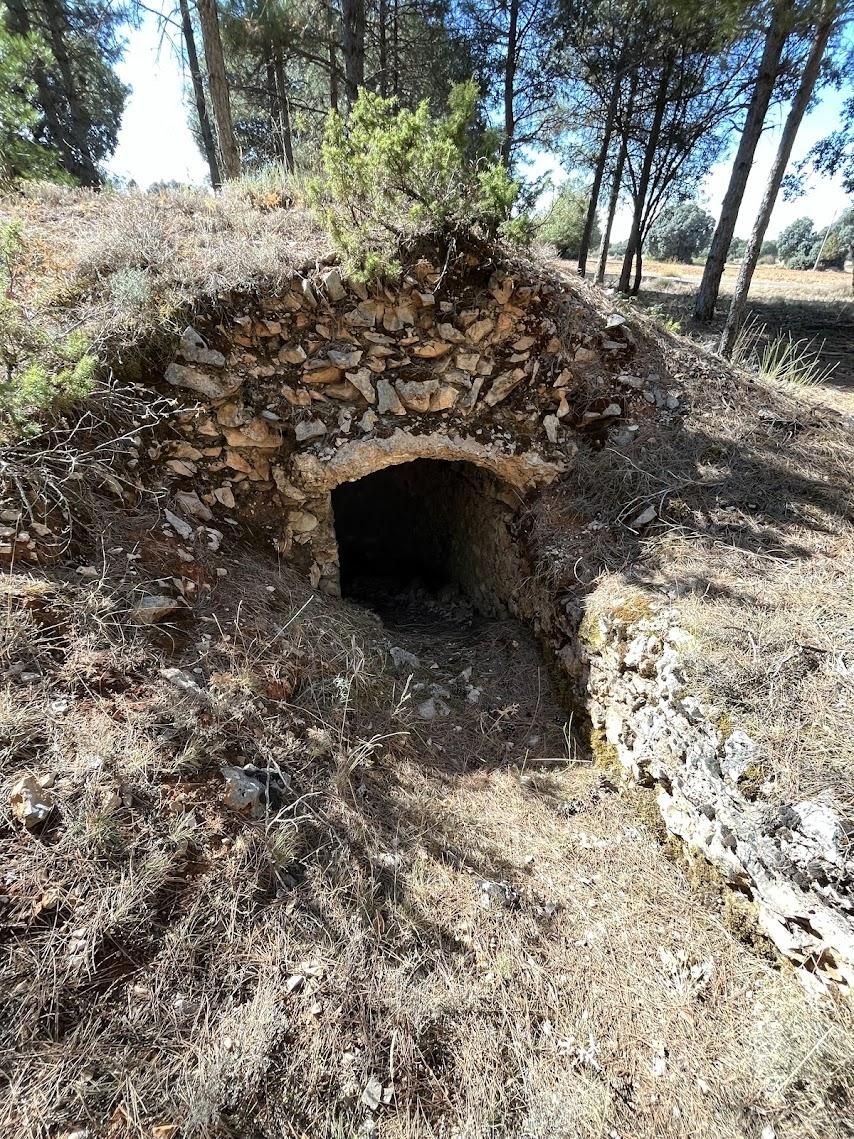 La falta de mantenimiento hace que muchos de los edificios presente un estado ruinoso