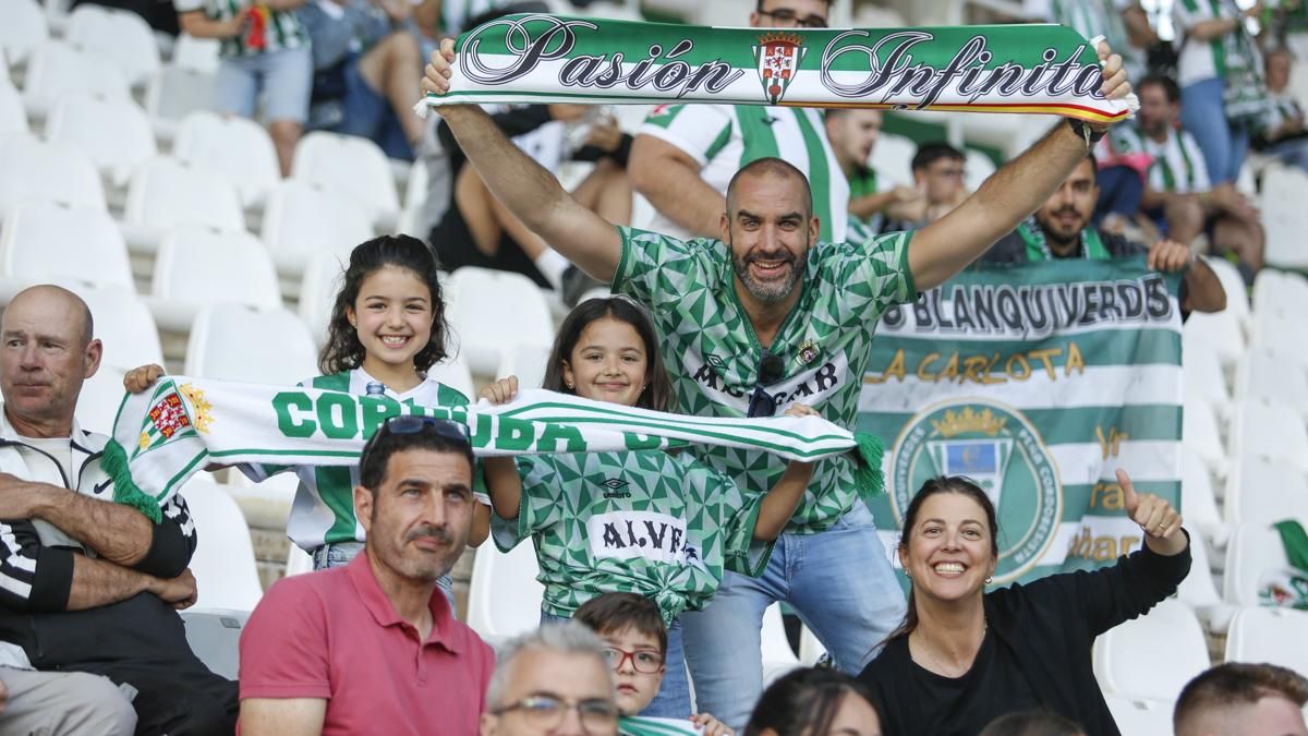 Grada Blanquiverde del Córdoba CF - Albacete BP