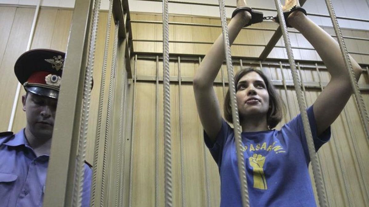 Nadya Tolokonnikova durante el juicio