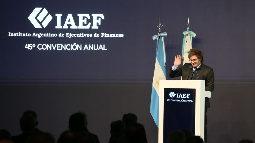 Javier Milei continuó la discusión con Cristina Fernández de Kirchner desde Mendoza: “Esto va para vos”