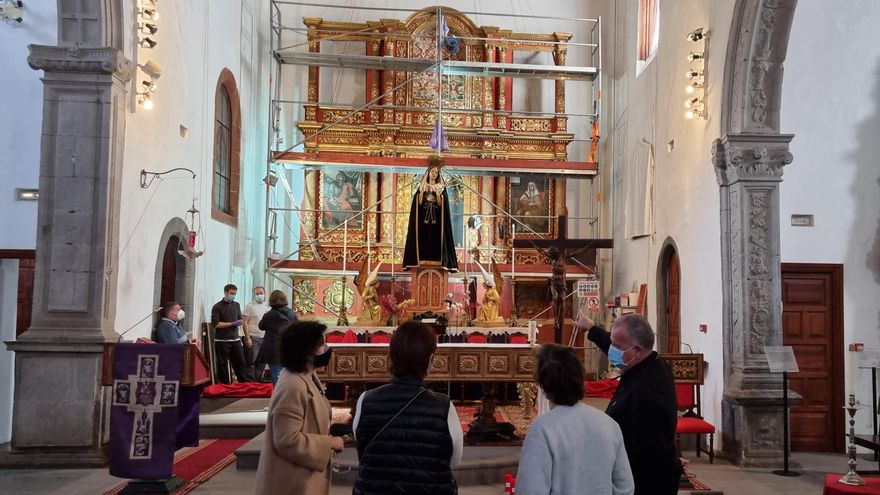 El Cabildo restaura el retablo mayor de la Iglesia de San Francisco